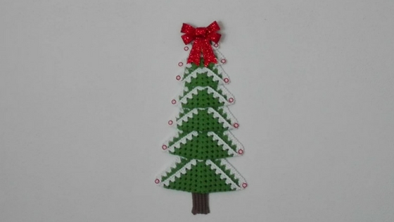 Árbol de navidad tejido a crochet con granny