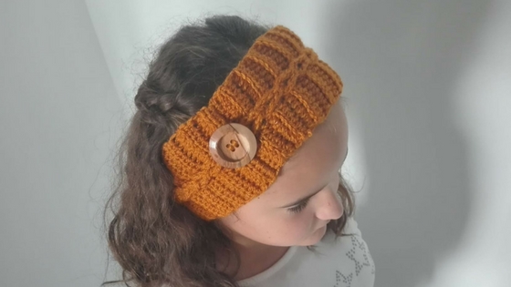 Turbante vincha o diadema con trenza tejida a crochet